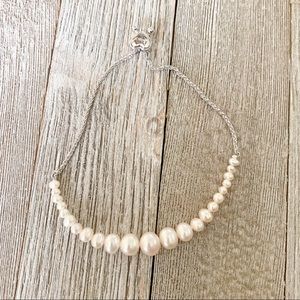 Pearl adjustable bracelet